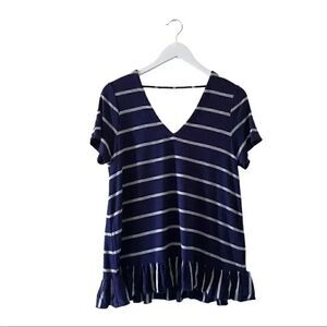 Chaser Revolve STRAPPY DOUBLE V PEPLUM TEE COOL JERSEY
Navy, Grey Top SZ M